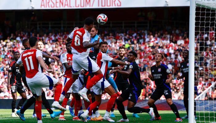 Arsenal Menang 2-0 Atas Lyon