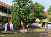 Purnama No Wijaya: Tekan Kenakalan Remaja, Kapolres Banjar menjadi Pembina Upacara di SMAN 1 Banjar