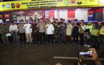 Pj Gubernur Banten A Damenta Tinjau Posyan Nataru 2024