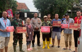 Bantu Warga Terdampak banjir di Kabupaten Serang, Alfamart Sumbang Sembako