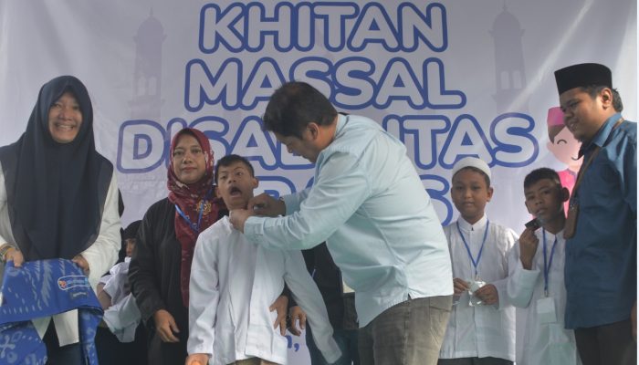 Karyawan XL Axiata Gandeng PFI Medan Gelar Khitanan untuk Anak Disabilitas Secara Gratis di Medan