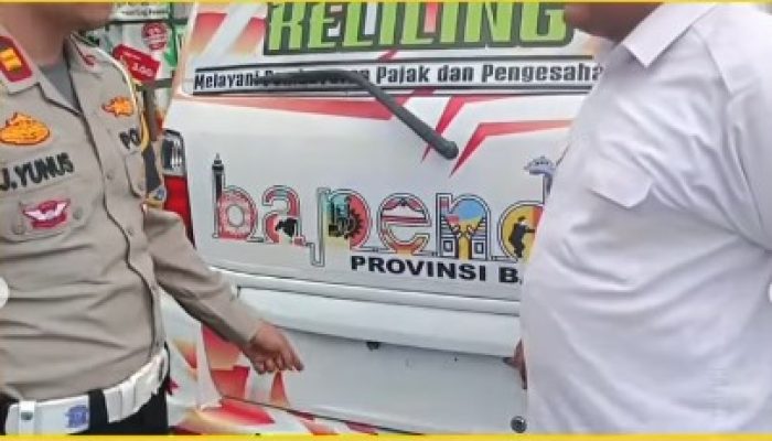 Mobil Samsat Keliling Ditilang Polisi Tak Pakai Pelat Nomor