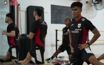 Sudah 24 Pemain Tiba di Sydney, Kluivert Langsung Bugarkan Pemain di Gym