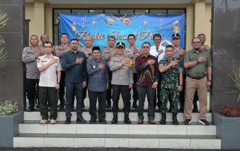 Kapolres Banjar Bersama Forkopimda Melepas Secara Simbolis Bakti Sosial untuk Masyarakat di Bulan Ramadan